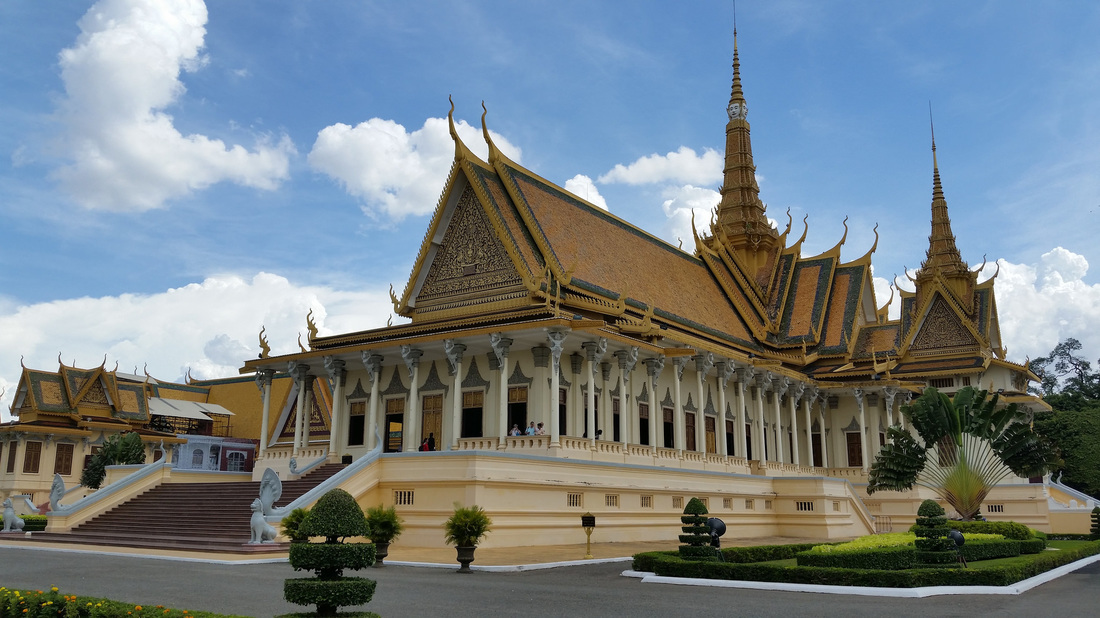 the throne hall, royal palace, phnom penh